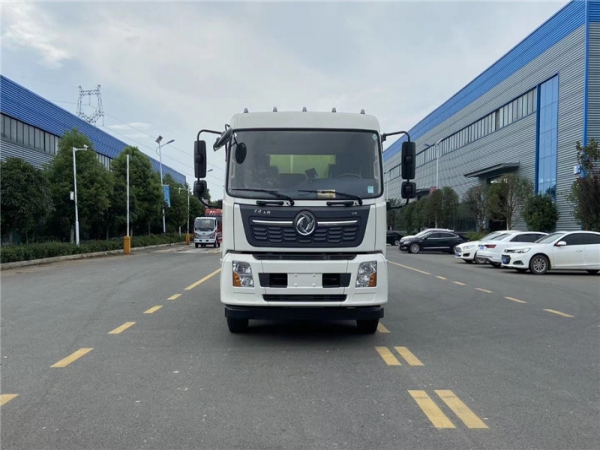 國六東風(fēng)天錦掃路車（12立方）